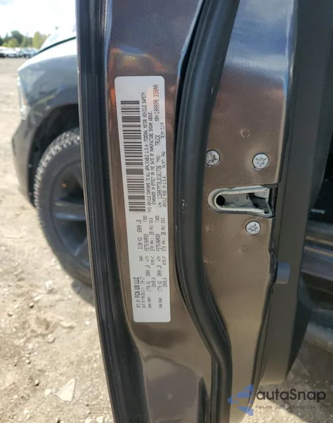 2018 Ram 1500 Sport из США, поврежденный, VIN 1C6RR7MT8JS161736